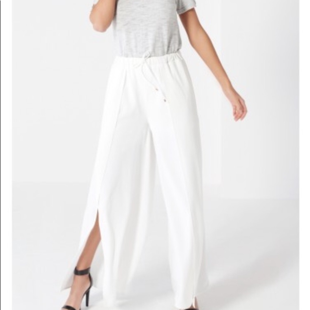 Split side leg wide white pants